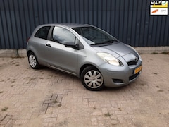 Toyota Yaris - 1.3 VVTi Comfort
