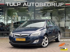 Opel Astra - 1.4 Turbo Edition 5 Deurs Airco Cruise PDC NAP