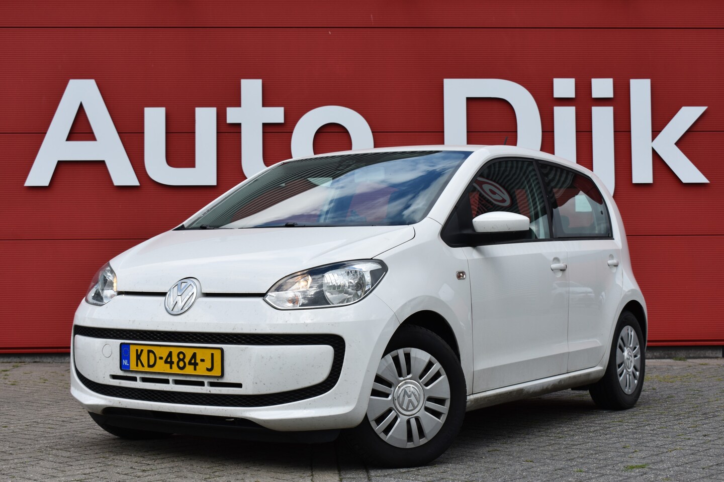 Volkswagen Up! - 1.0 move up! BlueMotion Navi | Airco | Bluetooth | Radio/Cd - AutoWereld.nl