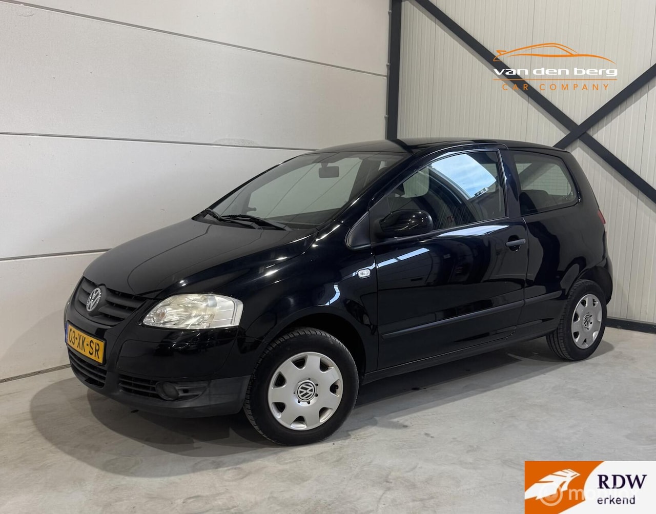Volkswagen Fox - 1.2 Trendline All Season Banden - AutoWereld.nl
