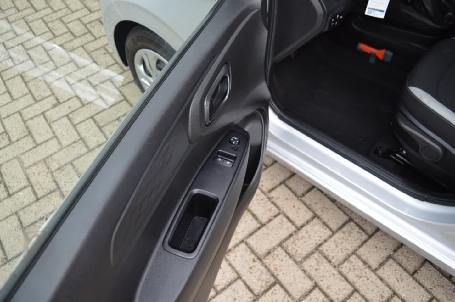 Hyundai i10 - 1.0 Comfort Carplay Cruise NL-auto