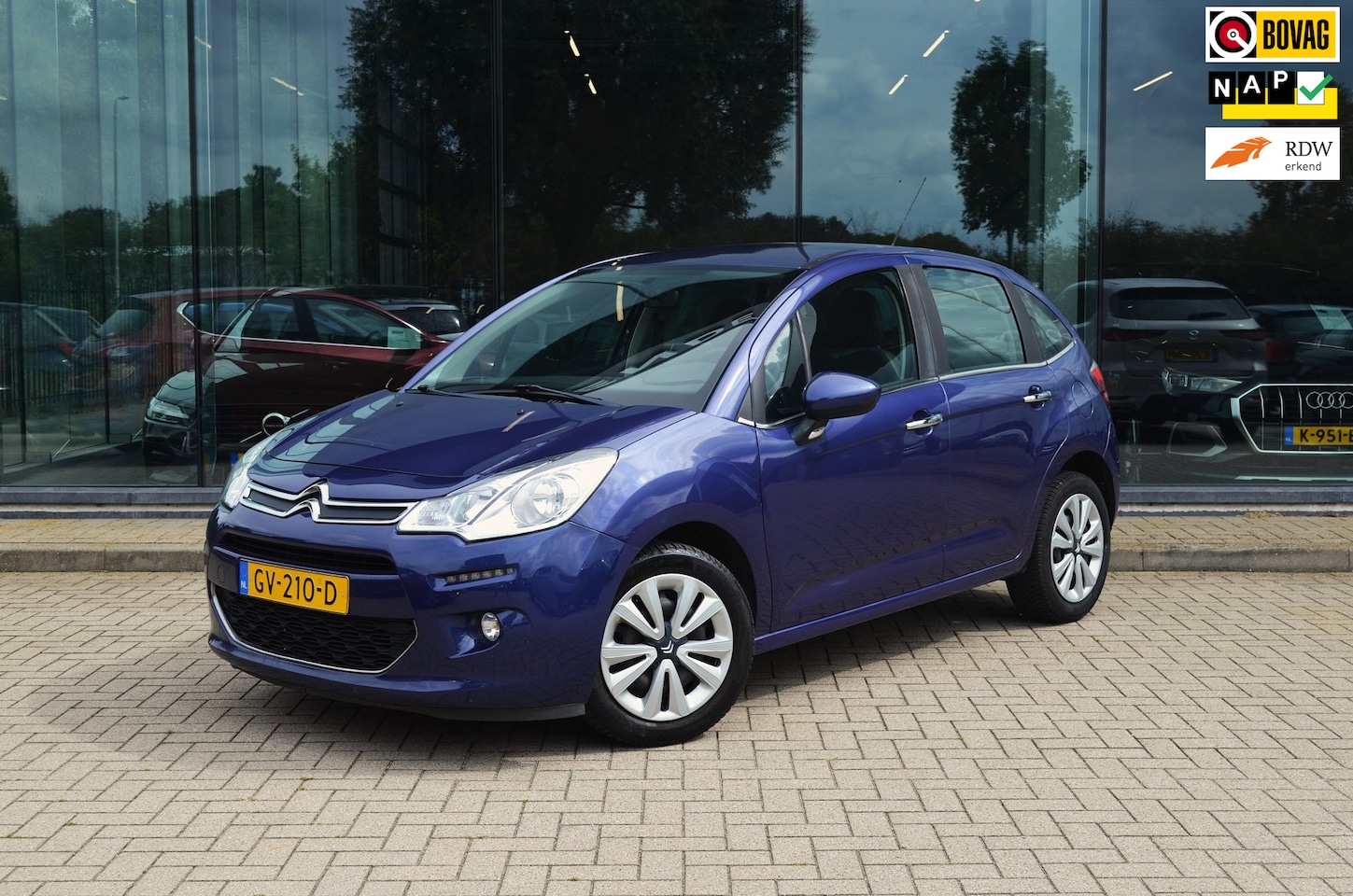 Citroën C3 - 1.2 PureTech Collection | Cruise controle | Climate controle | Spiegels inklapbaar - AutoWereld.nl
