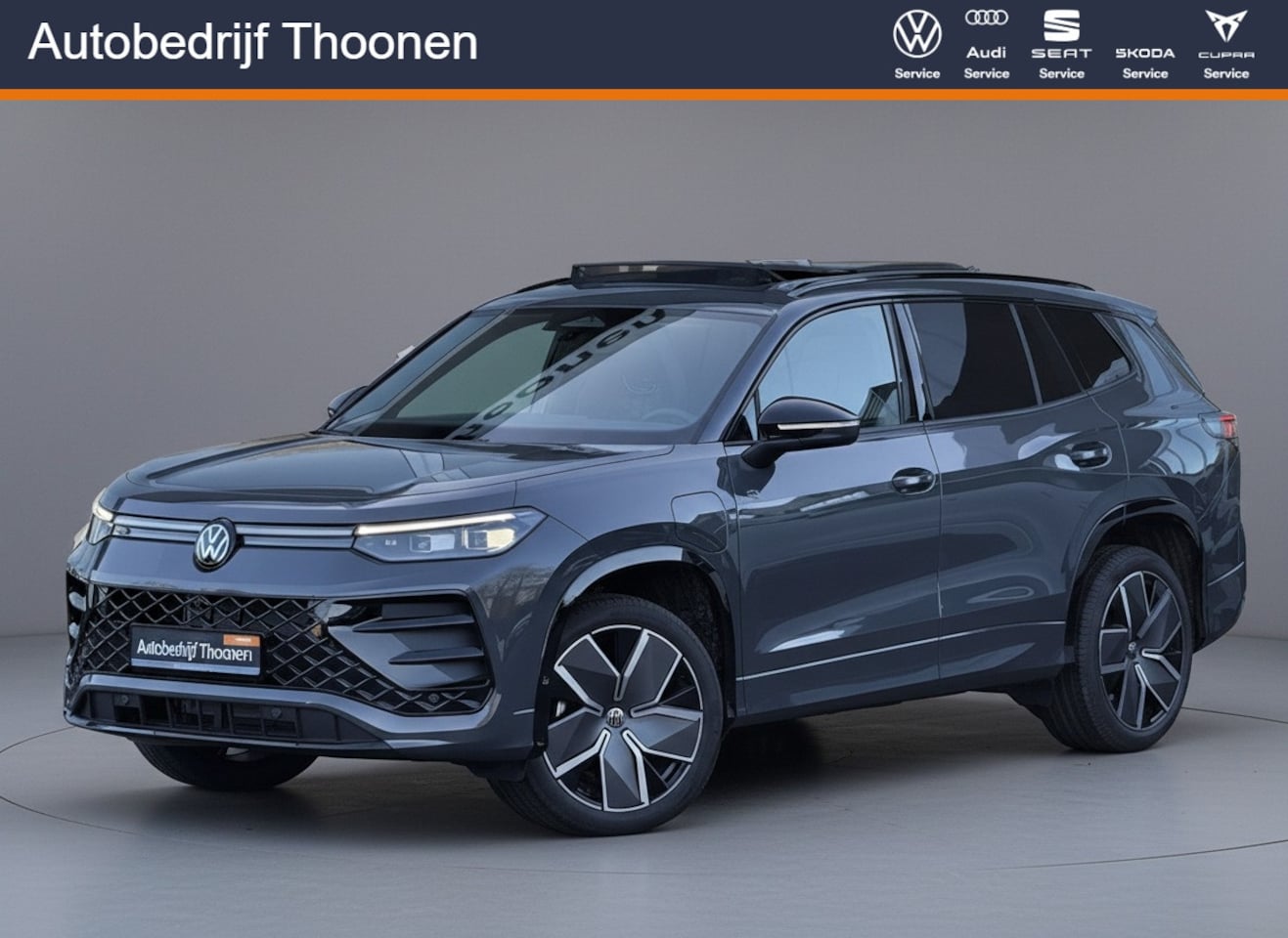 Volkswagen Tayron - 1.5 eHybrid R-Line 272pk | Trekhaak | 360° Camera | Pano - AutoWereld.nl