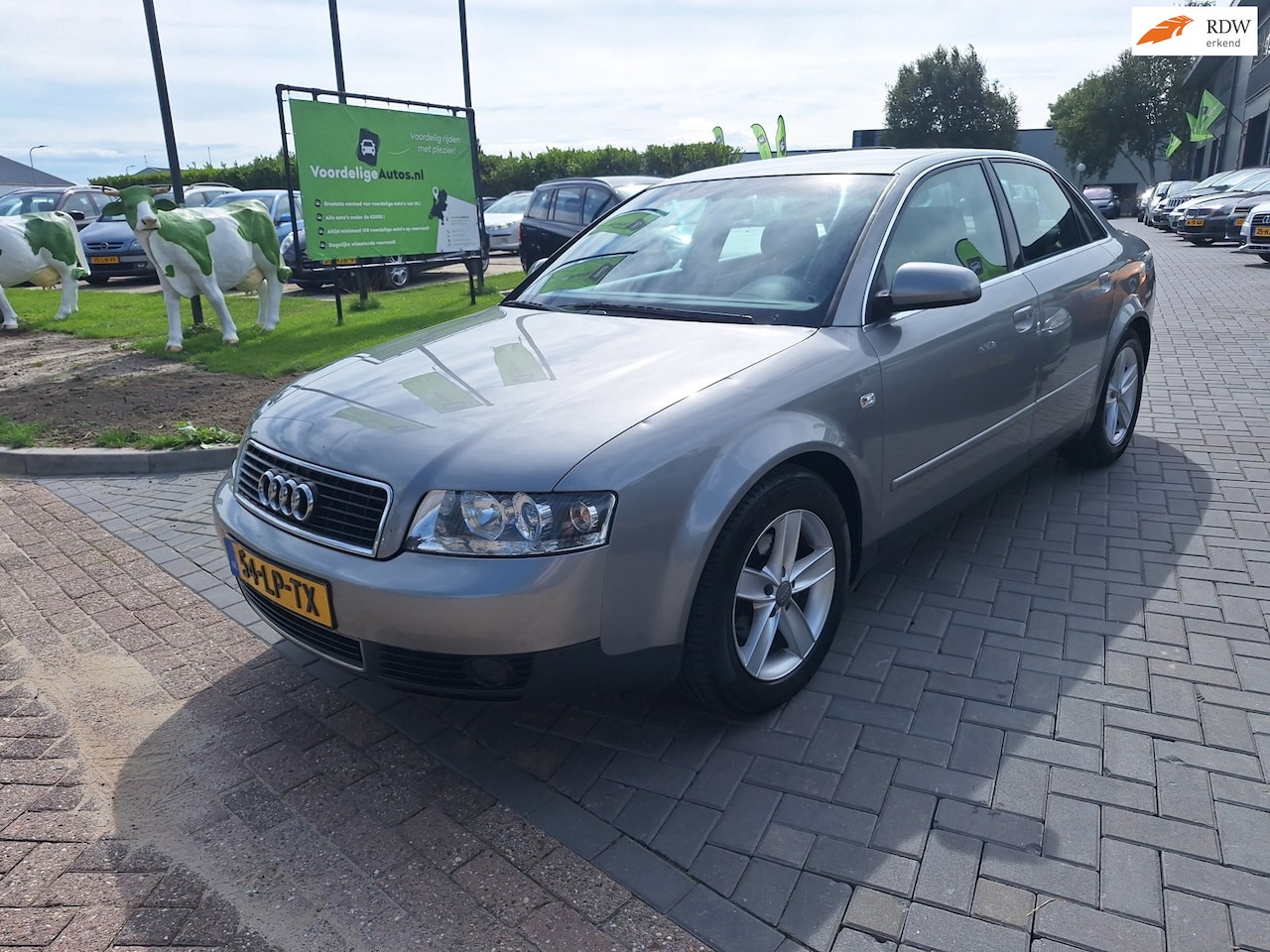Audi A4 Limousine - 2.0 Exclusive / 174.282 km NAP / APK aug 2027 - AutoWereld.nl