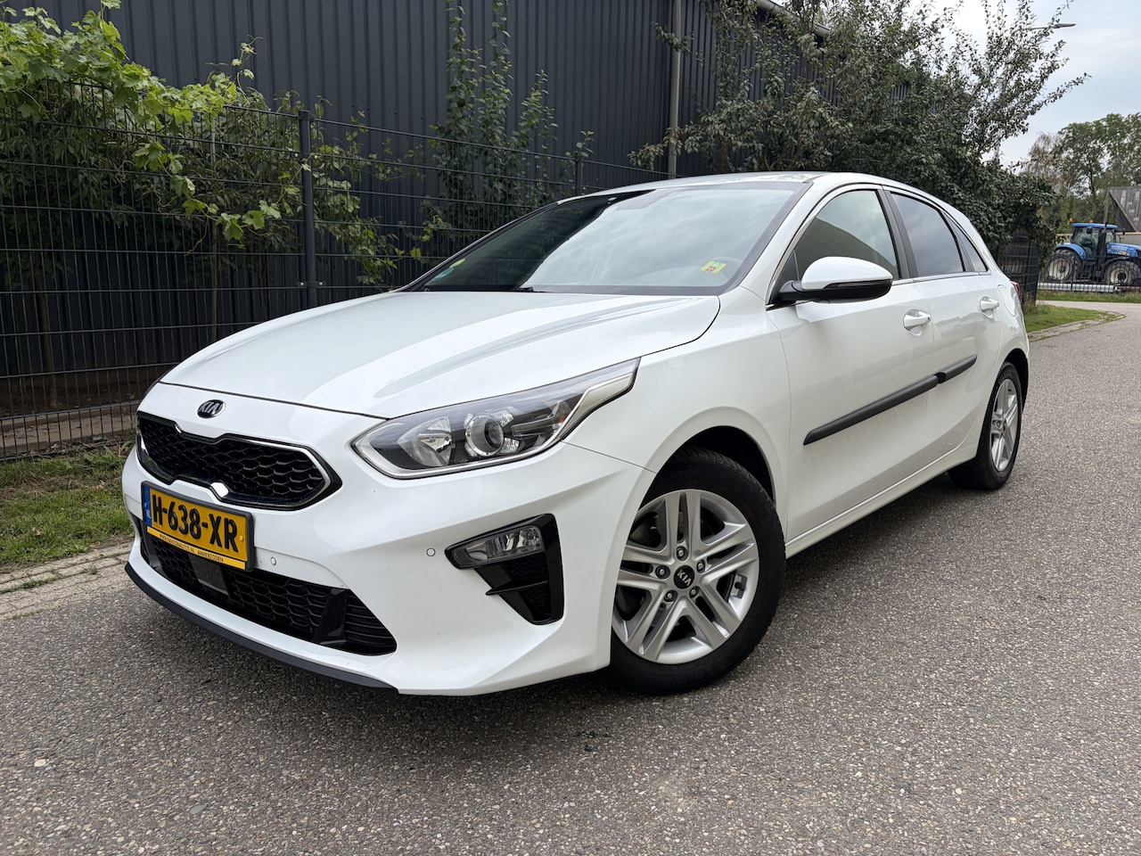 Kia Cee'd - Ceed 1.6 CRDi DynamicPlusLine / AUTOMAAT / NAVI / KEYLESS / INCL BTW - AutoWereld.nl