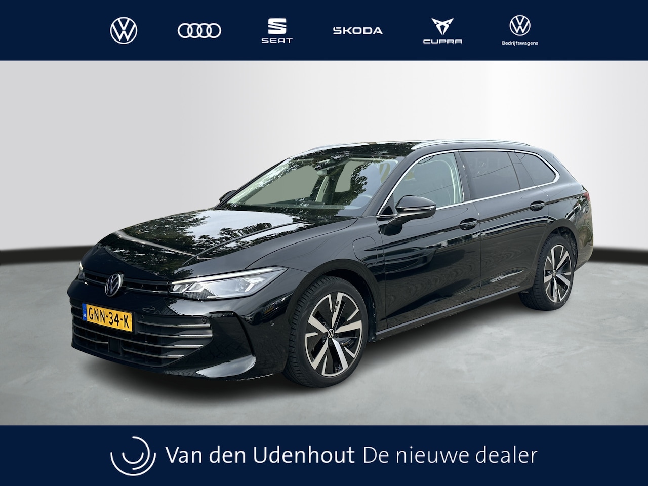 Volkswagen Passat Variant - 1.5 eHybrid 204pk Business Trekhaak Navigatie - AutoWereld.nl