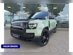 Land Rover Defender 110 - 2.0 P400e 110 X * URBAN * Panodak * Cold Climate * Trekhaak * Treeplanken NP 126 K * EV Ri