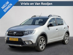 Dacia Sandero Stepway - 1.0 TCe Bi-Fuel Serie Limitee 15th Anniv. Camera | Cruise | Clima | Navi | PDC | Bluetooth