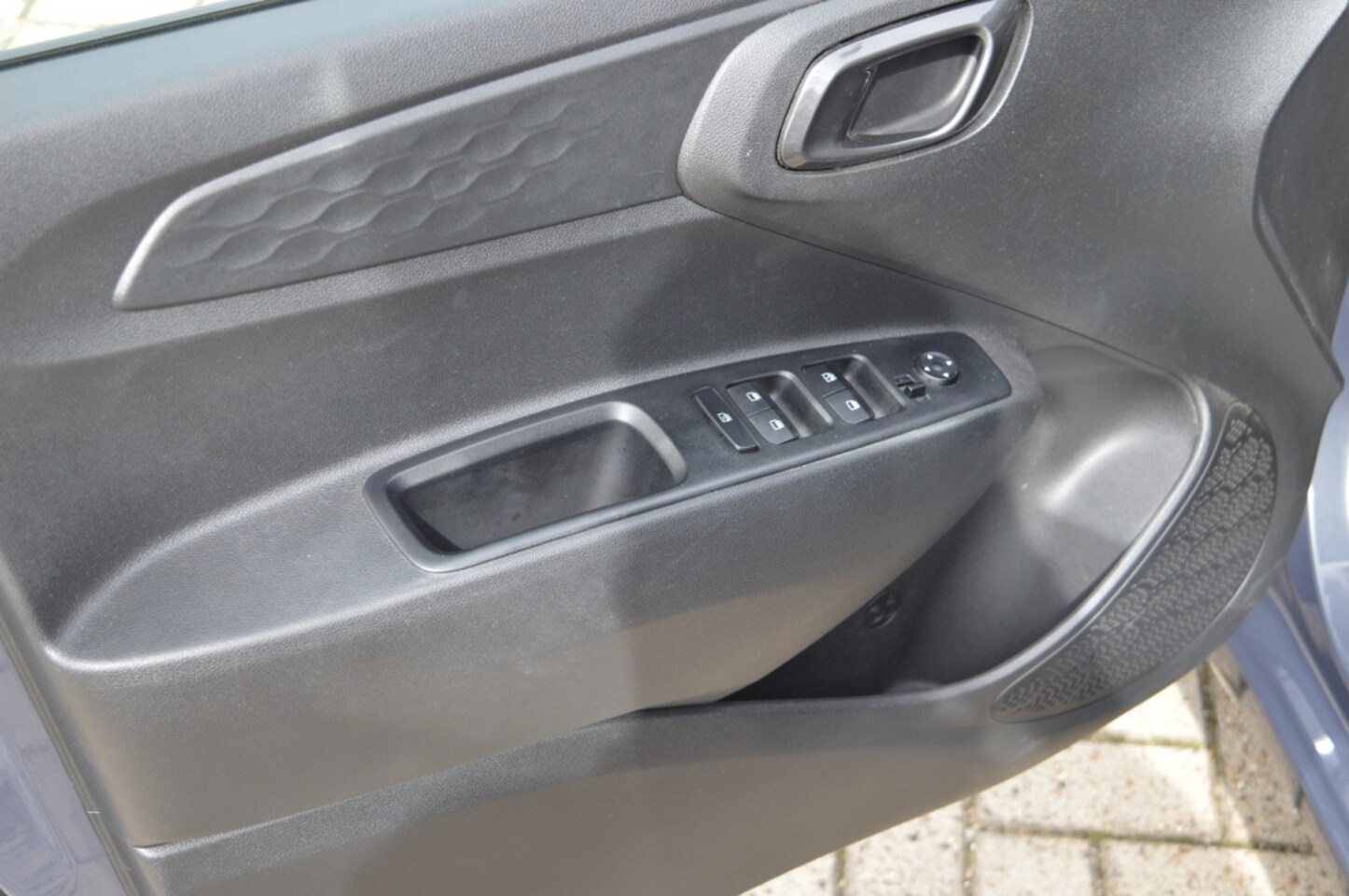 Hyundai i10 - 1.0 Comfort Carplay Cruise PDC Winterpakket 1e eig.