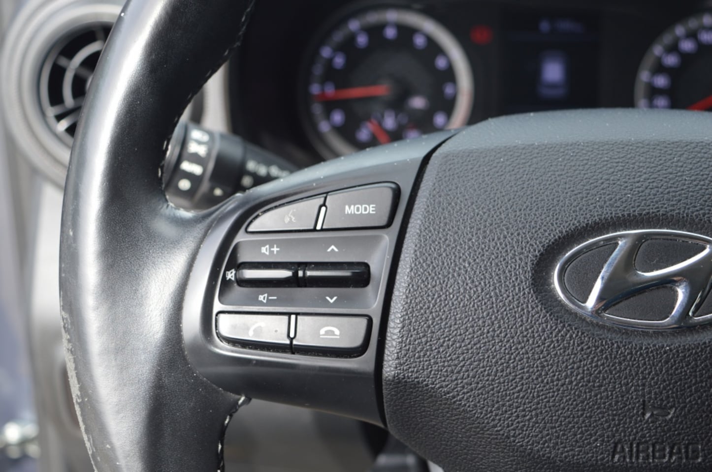 Hyundai i10 - 1.0 Comfort Carplay Cruise PDC Winterpakket 1e eig.