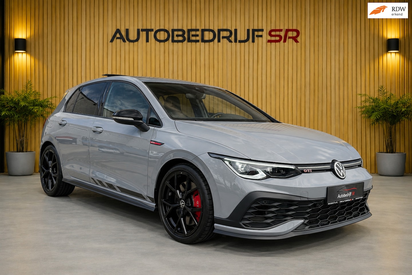 Volkswagen Golf - 2.0 TSI GTI Clubsport! IQ-Lights | Harman Kardon | Nurnburgring | Panoramadak | Camera| AC - AutoWereld.nl