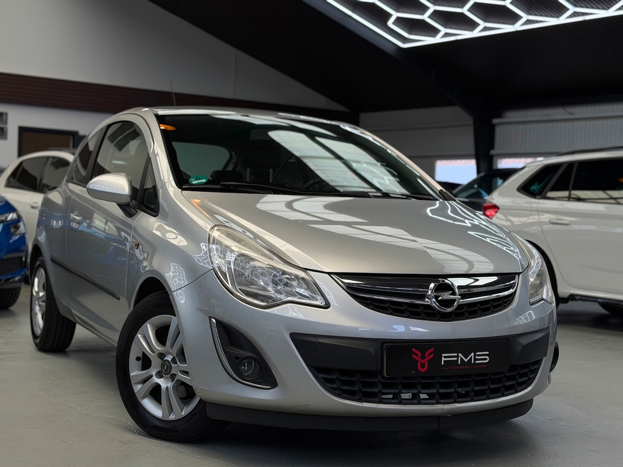 Opel Corsa - 1.2-16V Rhythm Airco - AutoWereld.nl