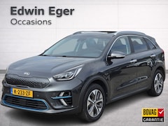 Kia e-Niro - DynamicPlusLine 64 kWh | SOH 100% | 3 Fase laden | Schuif/kanteldak | Half Leder | Andriod