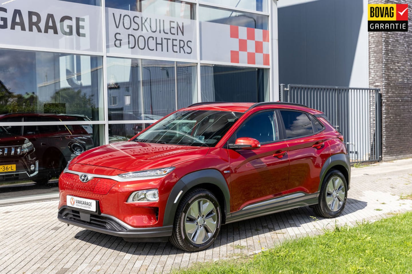 Hyundai Kona Electric - EV Creative 39 kWh Dodehoeksensor | Premium audio | Navigatie - AutoWereld.nl