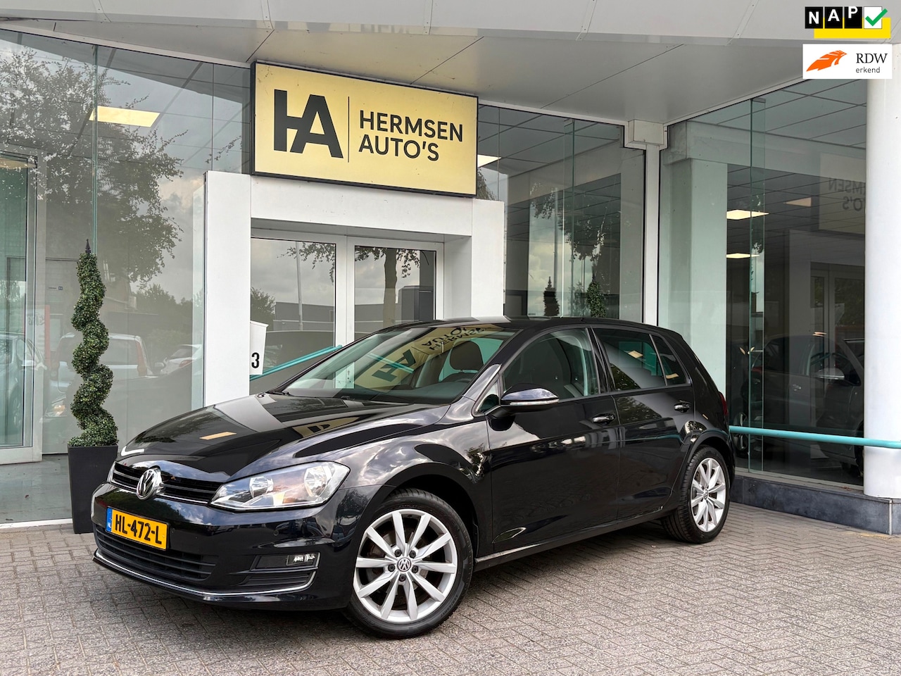 Volkswagen Golf - 1.2 TSI Highline|CarPlay|Distr.VV|Cam|Alcantara| - AutoWereld.nl