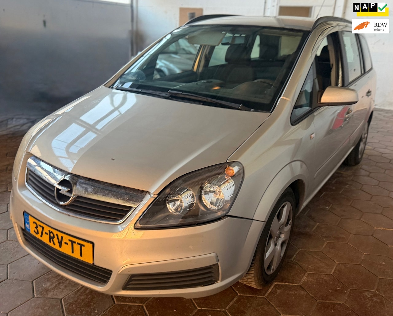 Opel Zafira - 1.8 Enjoy | Nap | Airco - AutoWereld.nl