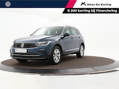 Volkswagen Tiguan - 1.4 TSI eHybrid 245pk Life Business · SOH 99, 1% · Leder · Camera · Apple/Android Car Play