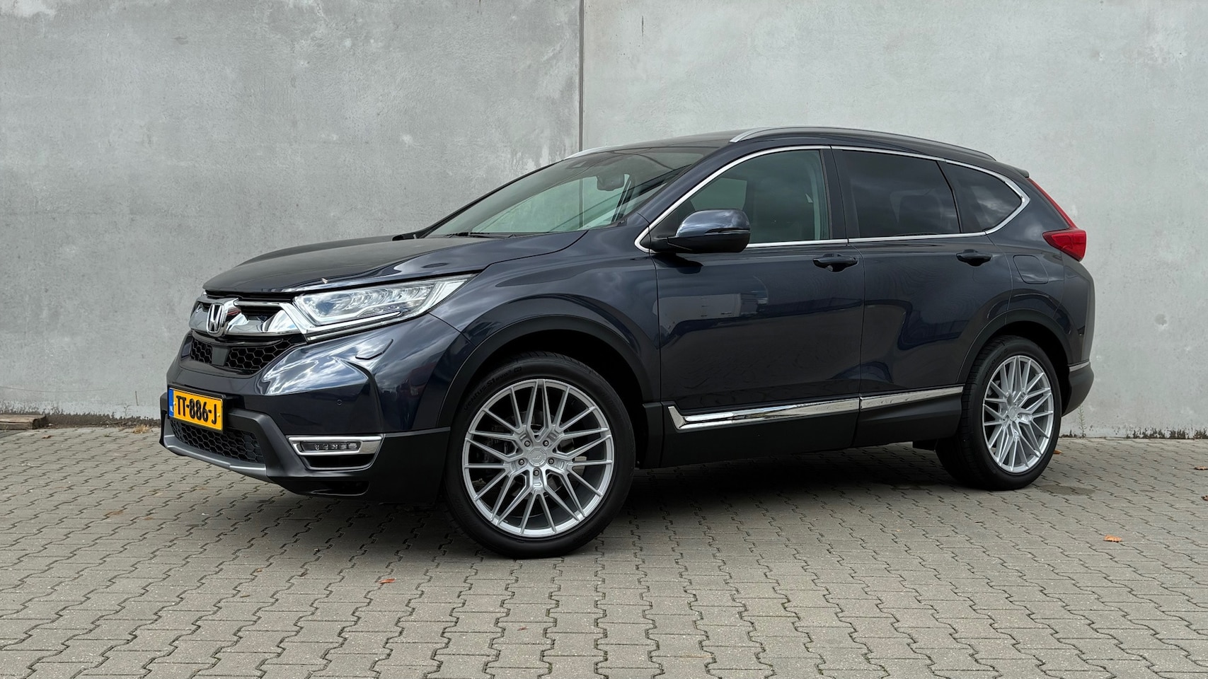 Honda CR-V - 1.5 AWD Executive | Pano dak | Leder | Head up | 93.000km!! - AutoWereld.nl