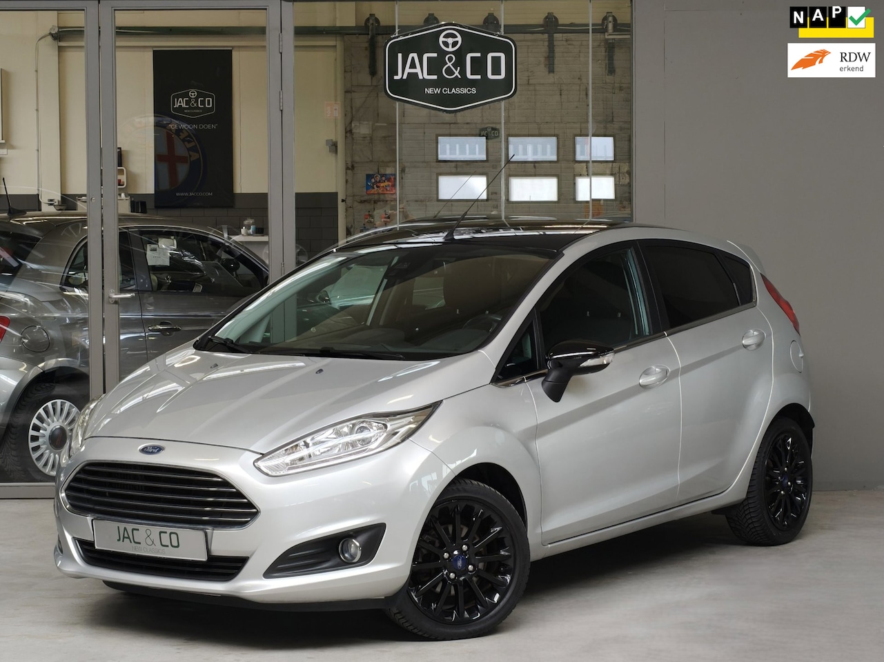 Ford Fiesta - 100-PK Silver Edition / Distributiesnaar NIEUW! - AutoWereld.nl