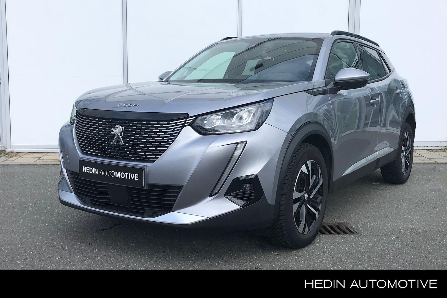 Peugeot 2008 - 1.2 Allure 130 PK Navigatie | Climate Control | Cruise Control | All Season banden | - AutoWereld.nl