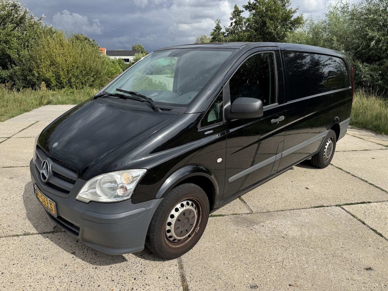 Mercedes-Benz Vito - 110 CDI airco 3 zitplaatsen 2 achterdeuren - AutoWereld.nl
