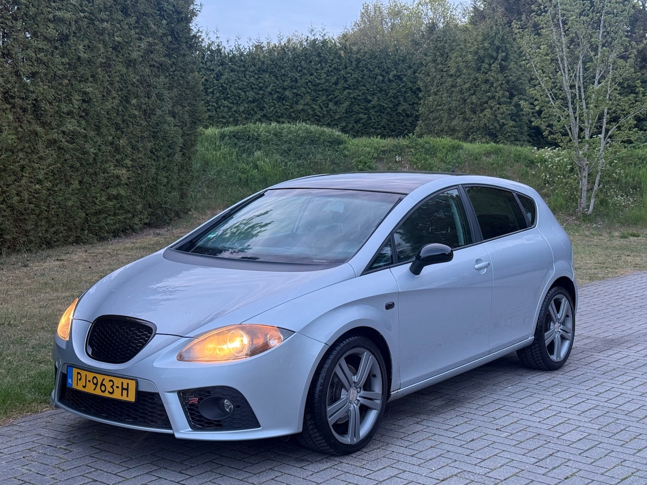 SEAT Leon - Nette & Snelle 2.0 TFSI FR | 200PK | Nieuwe APK | - AutoWereld.nl