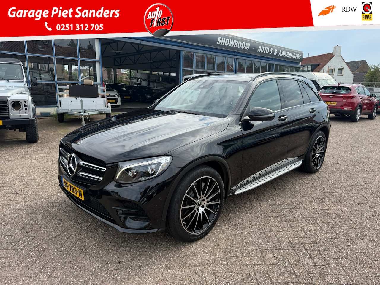 Mercedes-Benz GLC-klasse - 250 4MATIC P. Plus I AMG Styling I 20 inch I Burmester I NL-Auto I 1e eigenaar I - AutoWereld.nl