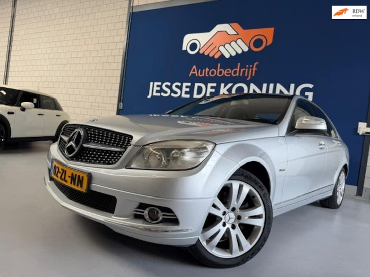 Mercedes-Benz C-klasse - 200 Kompressor Automaat,bj.2007,nw. model,kleur:grijs !Climate,Navigatie,Half Leder,NAP 24 - AutoWereld.nl