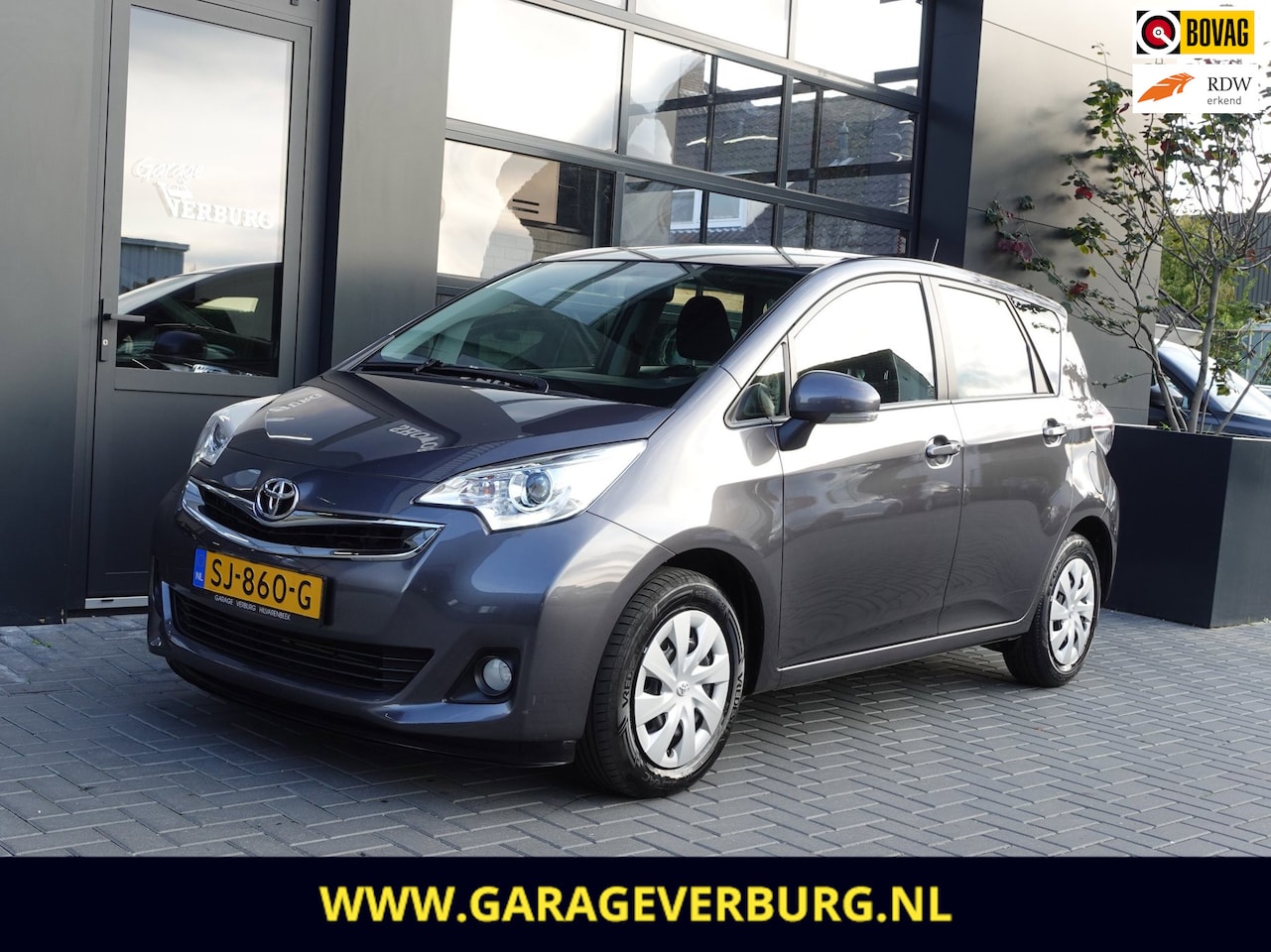 Toyota Verso S - 1.3 VVT-i (Airco,Camera,Trekhaak) -- 46.545 Km -- - AutoWereld.nl