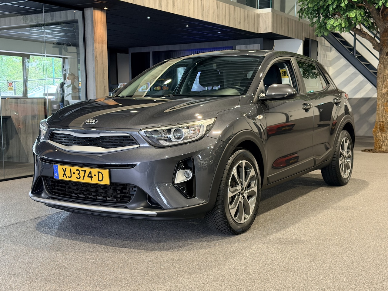 Kia Stonic - 1.0 T-GDi ComfortPlusLine Navigator 1.0 T-GDi ComfortPlusLine Navigator - AutoWereld.nl