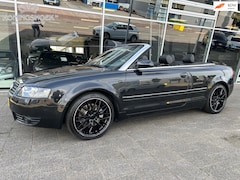 Audi A4 Cabriolet - 3.0 V6 Exclusive