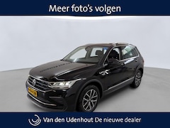 Volkswagen Tiguan - 1.5 TSI 130pk Life Business / Navigatie / Stoelverwarming / Camera
