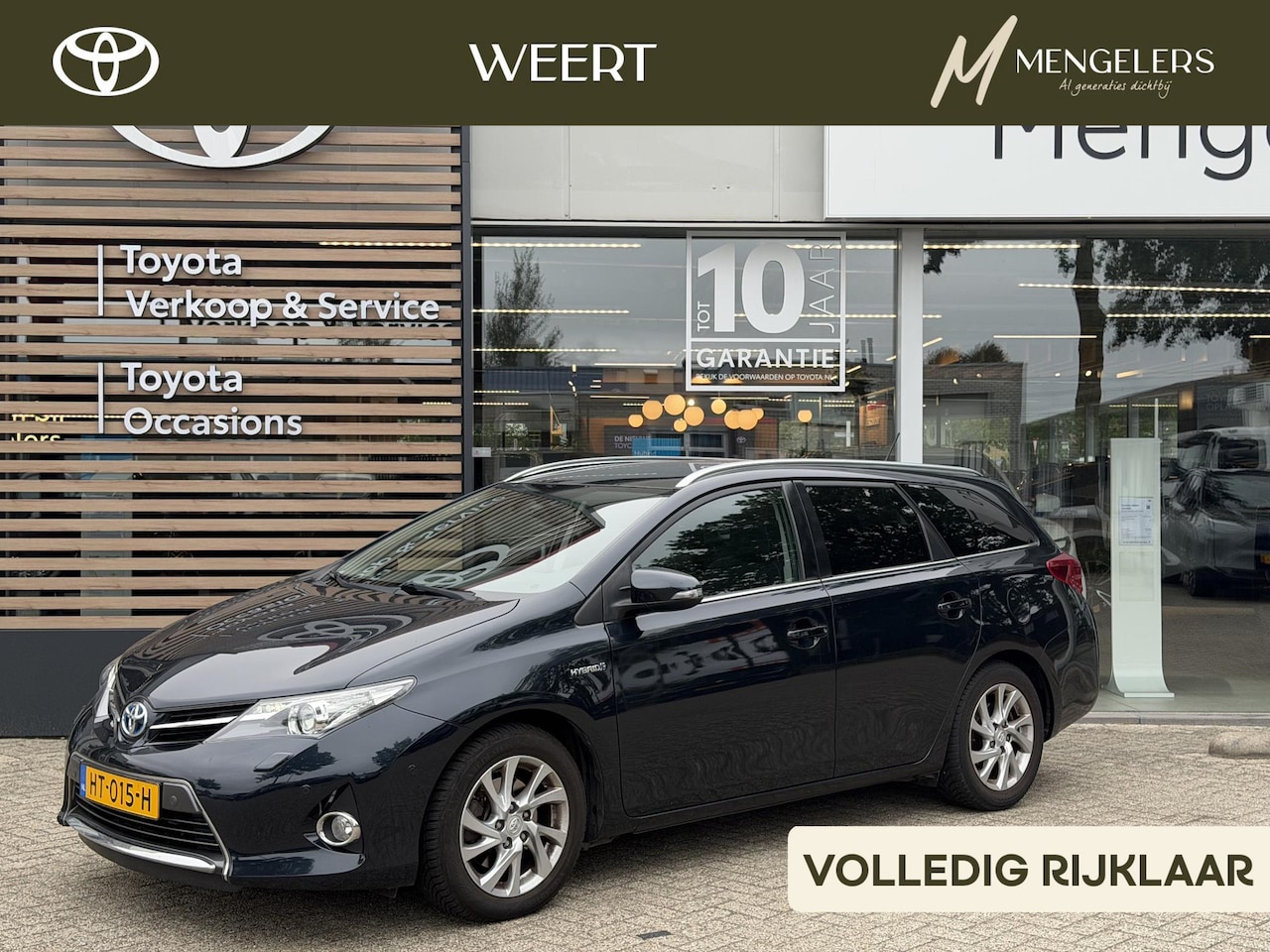 Toyota Auris Touring Sports - 1.8 Hybrid Lease Panoramadak | Trekhaak | - AutoWereld.nl