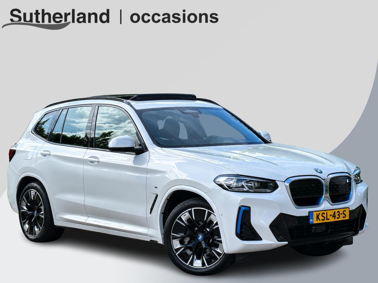 BMW iX3 - High Executive 80 kWh 285 PK | M Pakket | Panoramadak | 360 graden camera | Sportstoelen | - AutoWereld.nl