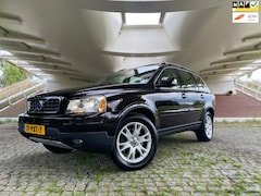 Volvo XC90 - 2.4 D5 Limited Edition 7P €1350; REST BPM