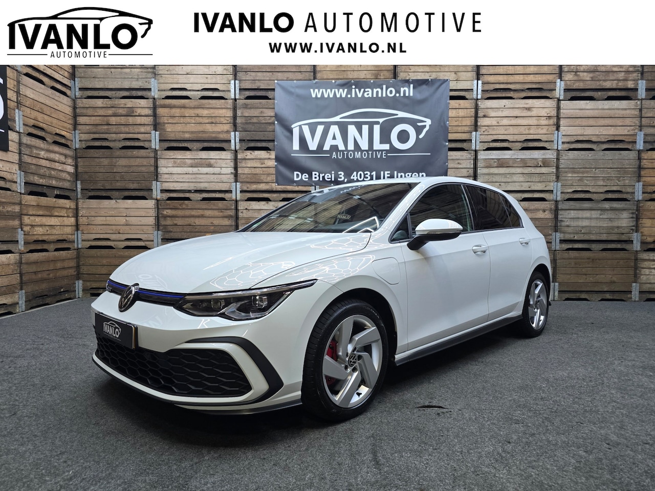 Volkswagen Golf - 1.4 eHybrid GTE Full LED Navi Carplay Clima 17"LM - AutoWereld.nl