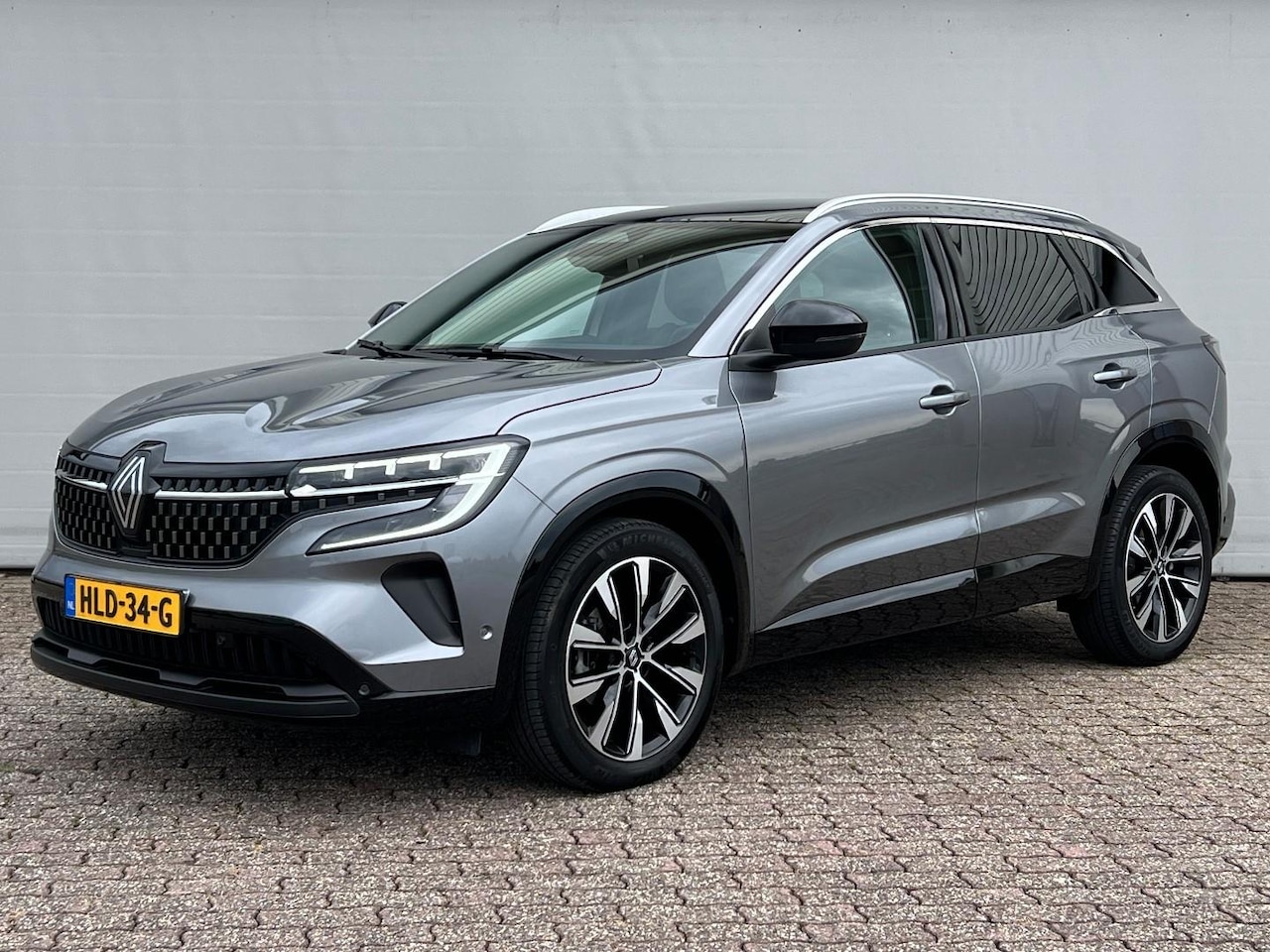 Renault Austral - 1.3 viercilinder! |160 PK | X-Tronic | Techno | Panoramadak - AutoWereld.nl