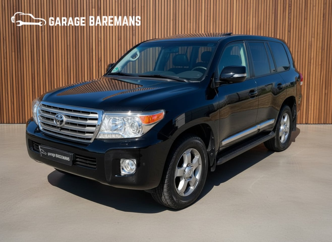 Toyota Land Cruiser V8 - 4.5 V8 D-4D Executive Standard Roof Blind Van 4.5 V8 D-4D Executive Standard Roof Blind Van - AutoWereld.nl
