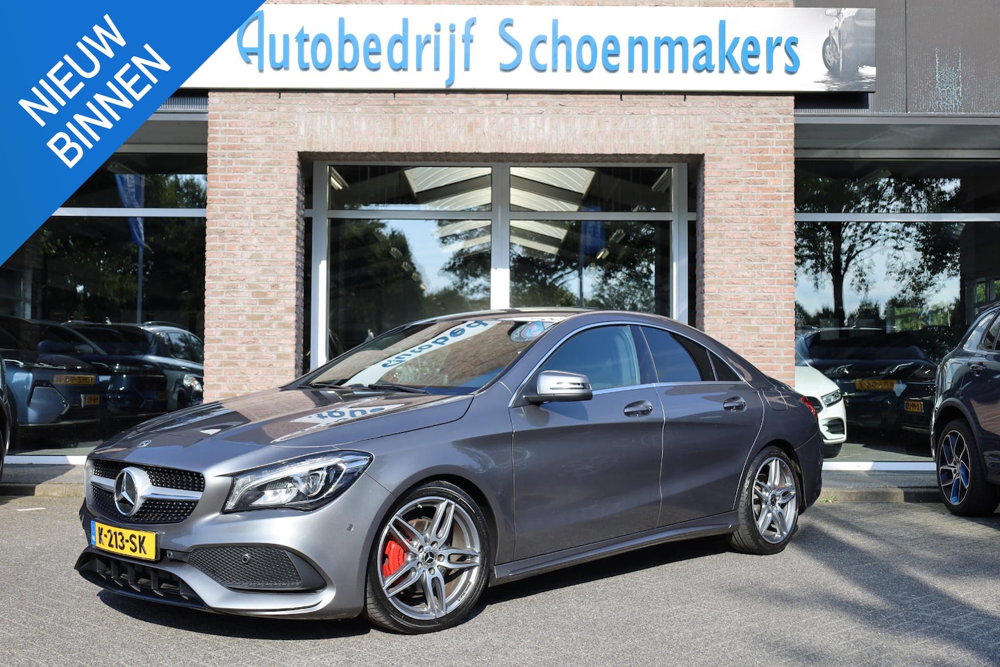 Mercedes-Benz CLA-Klasse - 200 ZWARTE-STERRENHEMEL STOELVERW. STUURFLIPPERS SFEERVERL. LEER/ALCANTARA CRUISE NAVI 2XP - AutoWereld.nl