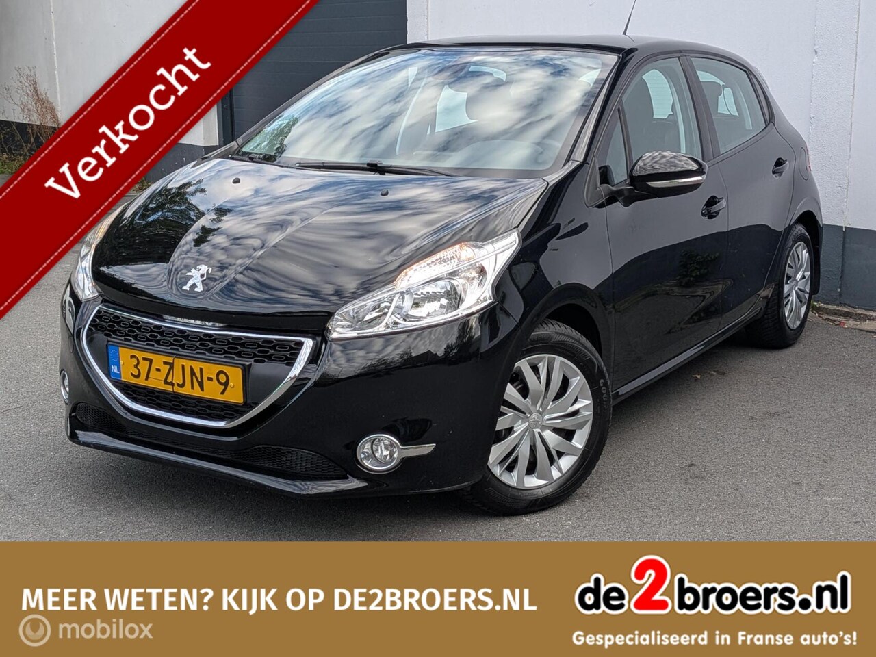 Peugeot 208 - 1.2 VTi Envy- Aut-Airco/Nette auto/Trekhaak - AutoWereld.nl