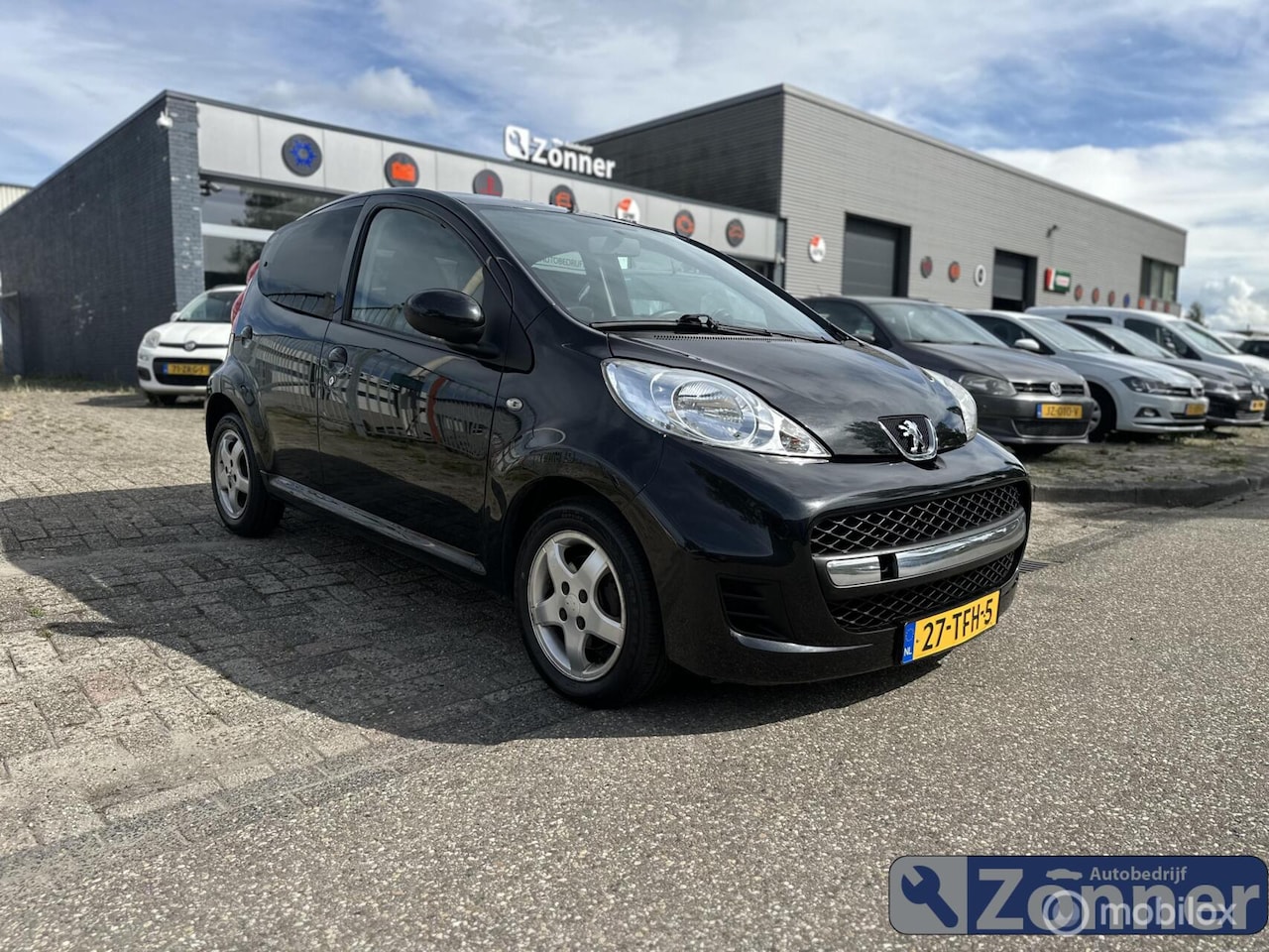 Peugeot 107 - 1.0-12V Sportium 1.0-12V Sportium - AutoWereld.nl