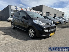 Peugeot 107 - 1.0-12V Sportium