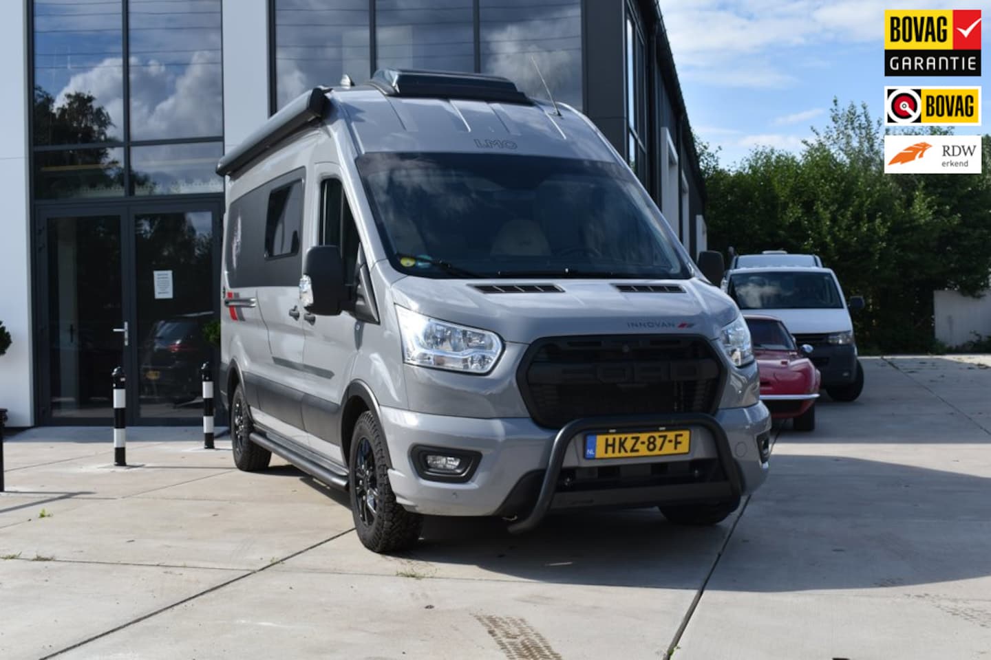 LMC C592 - Ford Transit LMC 592 Automaat met lengtebedden - AutoWereld.nl