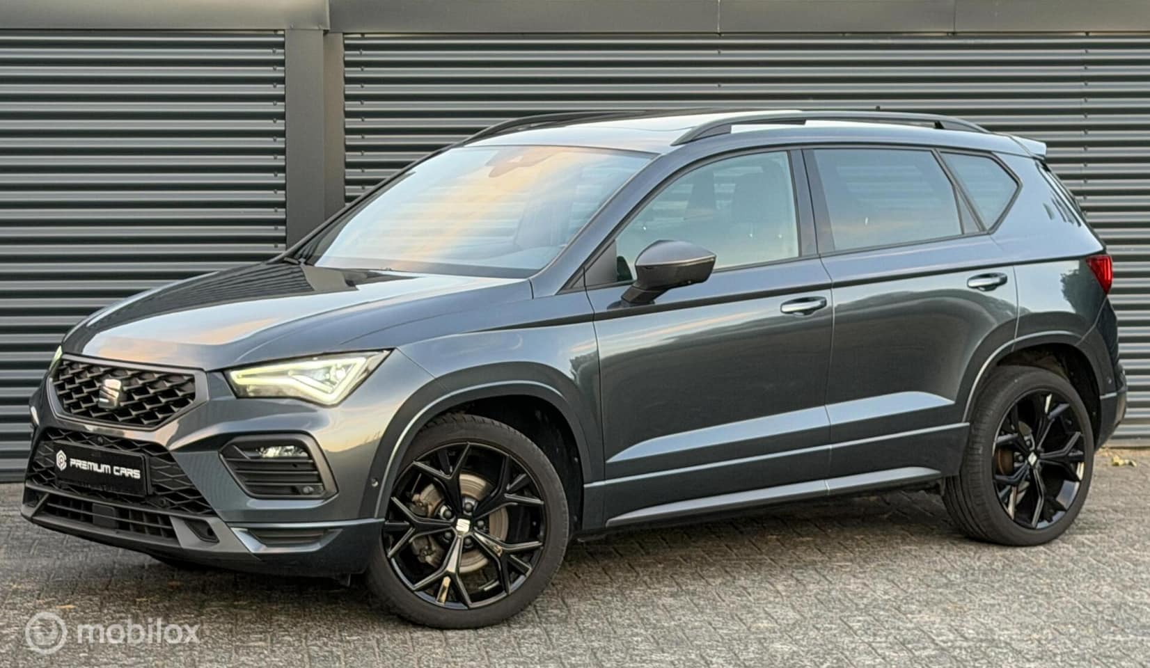 SEAT Ateca - 1.5 TSI FR Pano Keyless Trekhaak 360” Leder - AutoWereld.nl