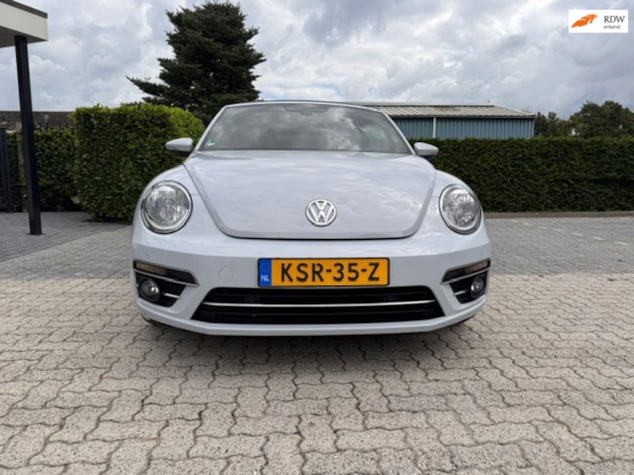 Volkswagen Beetle Cabriolet - 1.2 TSI Exclusive Series 1.2 TSI Exclusive Series - AutoWereld.nl
