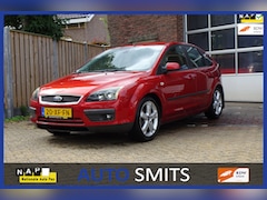 Ford Focus - 1.6-16V Futura 5drs