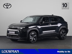 Toyota Urban Cruiser - Executive 61 kWh *NIEUW* | Direct leverbaar | Metaallak | Inruilpremie |