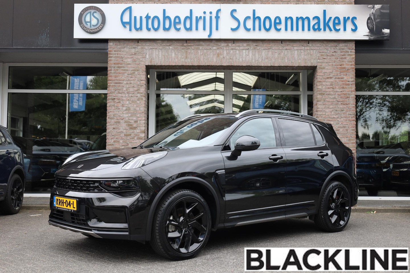 Lynk & Co 01 - 1.5 MY23! BLACKLINE! ZWARTE-HEMEL ROLHOES MY23 360-CAMERA PANO/SCHUIF INFINITY DAB NAVI CA - AutoWereld.nl