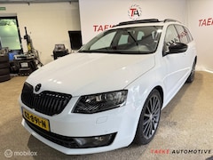 Skoda Octavia Combi - 1.0 TSI Greentech Style BusinessAUT/PANO