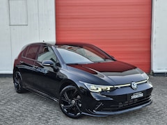 Volkswagen Golf - 1.5 eTSI R-Line Business | IQ Light | H/K | Elek. trekhaak Rijklaar inclusief 1 jaar BOVAG